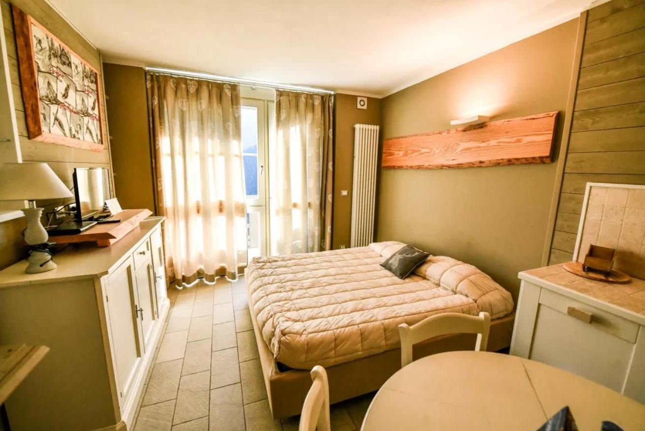 Stalle Lunghe Deluxe Apartments ปราโตเนโวโซ ภายนอก รูปภาพ