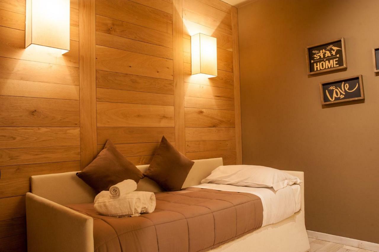 Stalle Lunghe Deluxe Apartments ปราโตเนโวโซ ภายนอก รูปภาพ